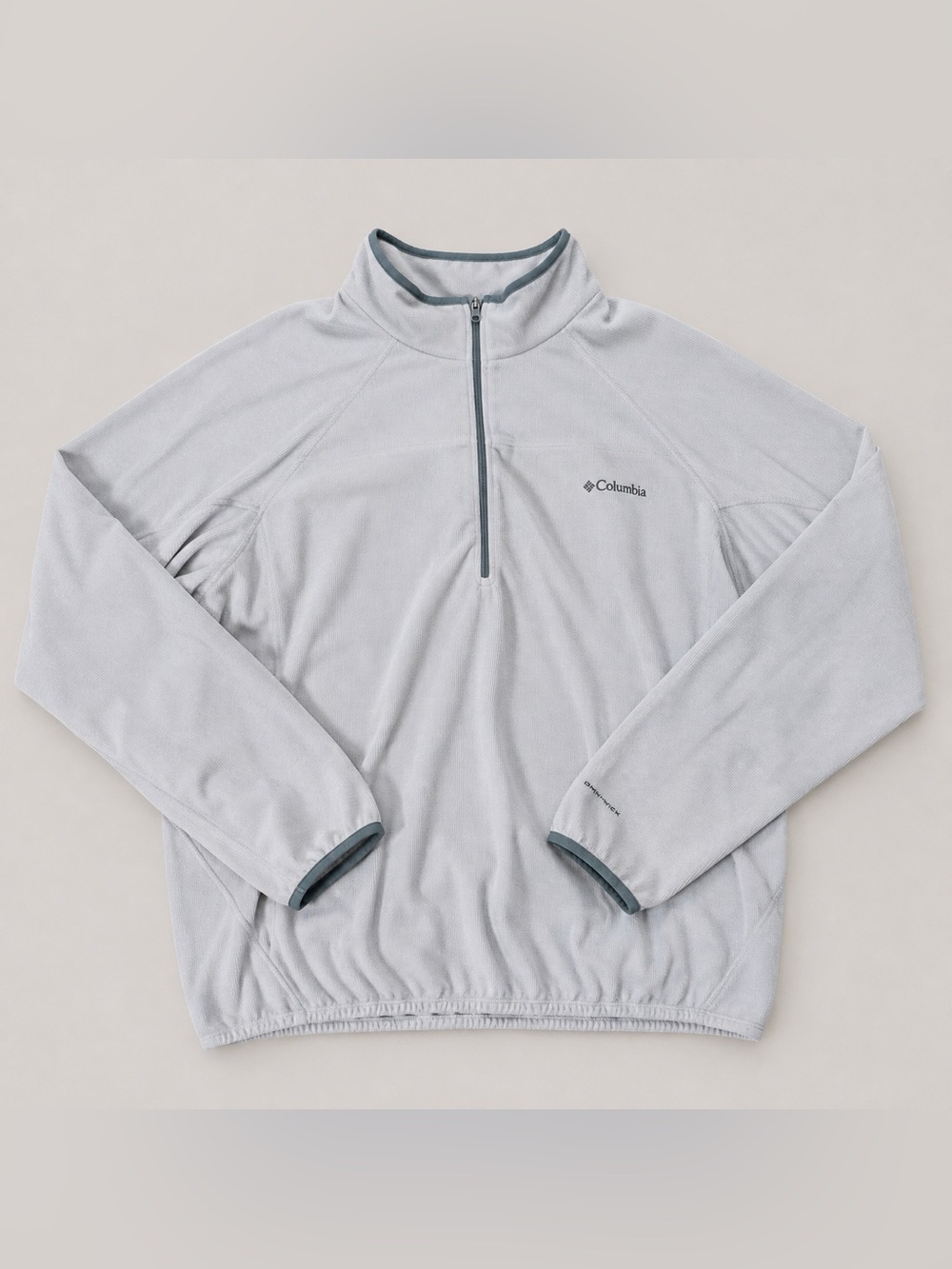Columbia Light Gray Half-Zip Fleece Pullover with Dark Trim - Picture 1 of 10